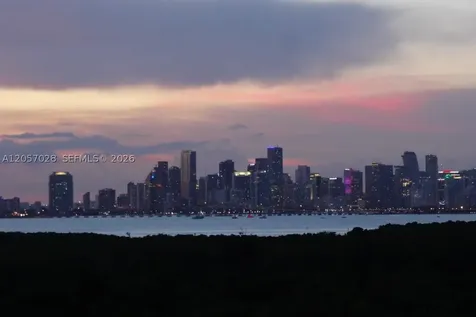 199 Ocean Lane Drive Key Biscayne FL 33149