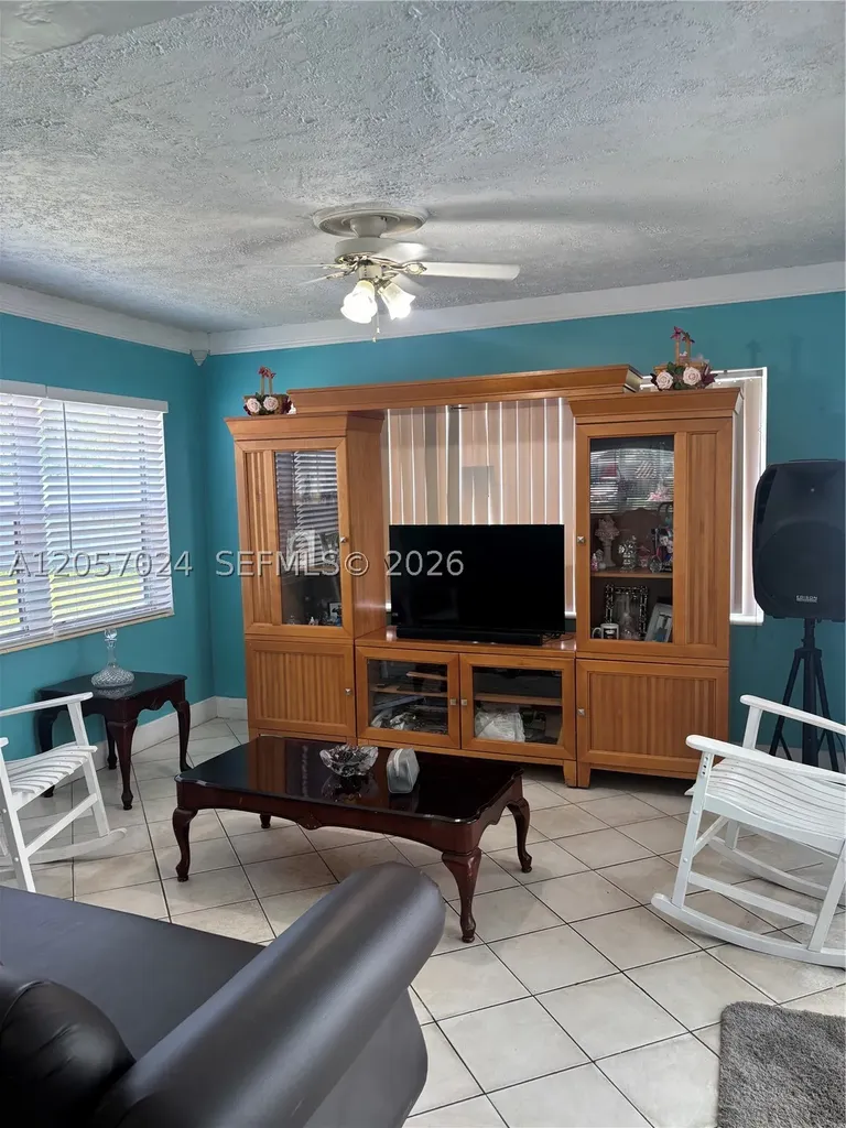 3410 SW 17th Street Fort Lauderdale FL 33312