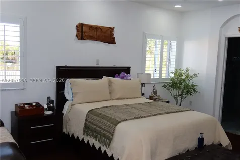 22761 SW 93rd Passage Cutler Bay FL 33190