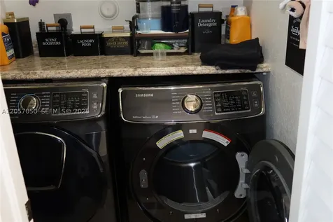 22761 SW 93rd Passage Cutler Bay FL 33190