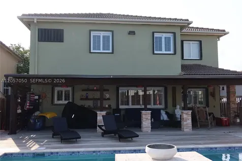 22761 SW 93rd Passage Cutler Bay FL 33190