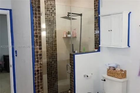 22761 SW 93rd Passage Cutler Bay FL 33190