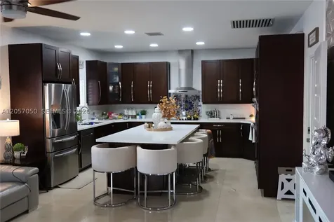 22761 SW 93rd Passage Cutler Bay FL 33190