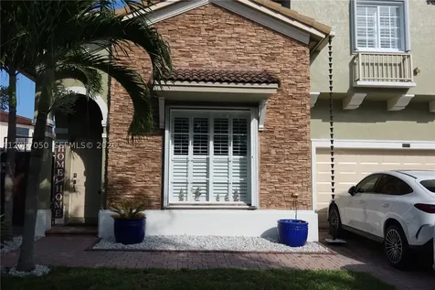 22761 SW 93rd Passage Cutler Bay FL 33190
