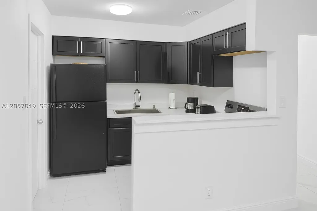 2231 NW 9th Court Fort Lauderdale FL 33311