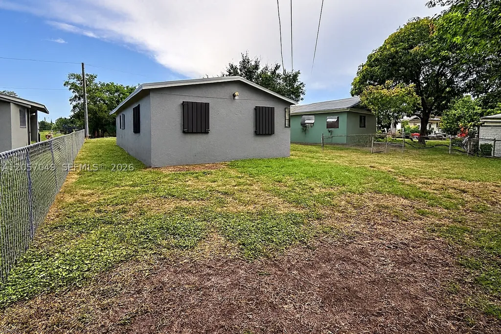 2231 NW 9th Court Fort Lauderdale FL 33311