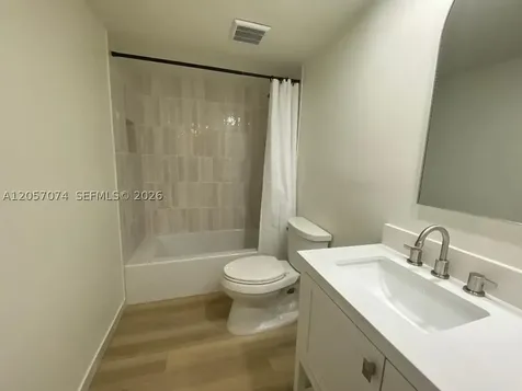 401 SE 3rd Street Dania Beach FL 33004