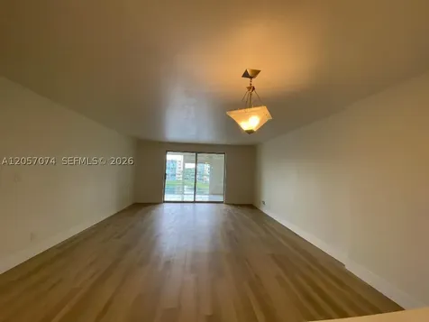 401 SE 3rd Street Dania Beach FL 33004