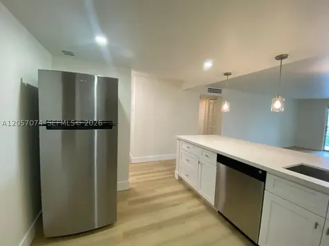 401 SE 3rd Street Dania Beach FL 33004
