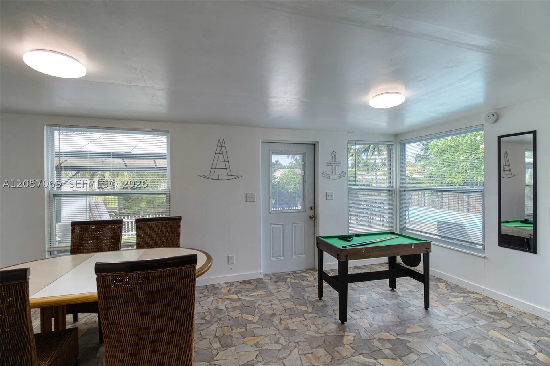 3039 Grant Street Hollywood FL 33021