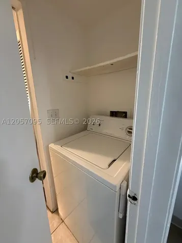 3982 NW 87th Avenue Sunrise FL 33351