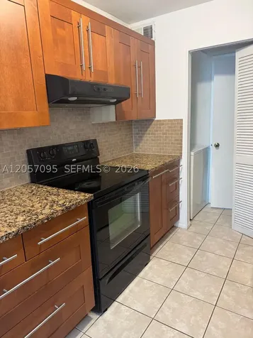 3982 NW 87th Avenue Sunrise FL 33351
