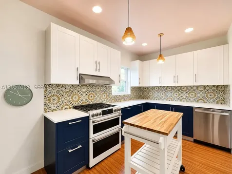 1720 SW 11th Terrace Miami FL 33135