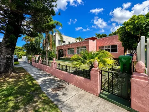 1720 SW 11th Terrace Miami FL 33135