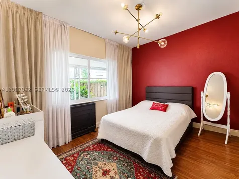 1720 SW 11th Terrace Miami FL 33135