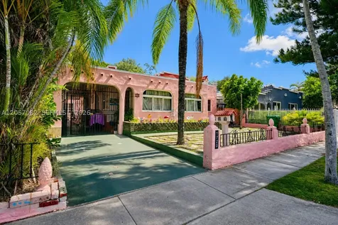 1720 SW 11th Terrace Miami FL 33135