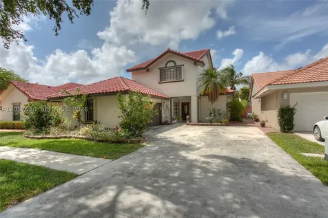 9521 NW 18th Manor Plantation FL 33322