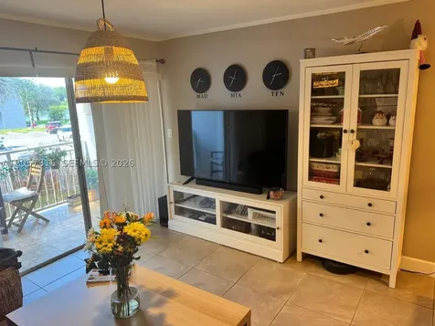 9363 Fontainebleau Boulevard Miami FL 33172