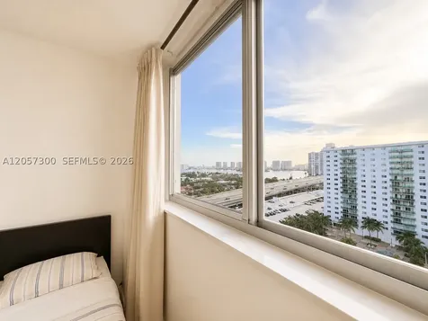 19370 Collins Avenue Sunny Isles Beach FL 33160