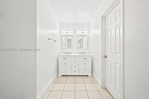 4384 NW 9th Avenue Deerfield Beach FL 33064