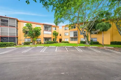 4384 NW 9th Avenue Deerfield Beach FL 33064