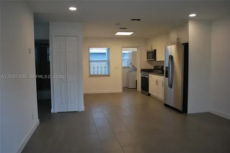 3641 NE 1st Terrace Oakland Park FL 33334