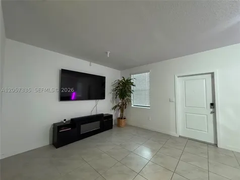 270 NE 12th Street Florida City FL 33034