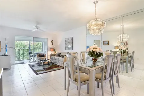 1251 SW 125th Avenue Pembroke Pines FL 33027