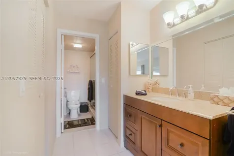 1251 SW 125th Avenue Pembroke Pines FL 33027