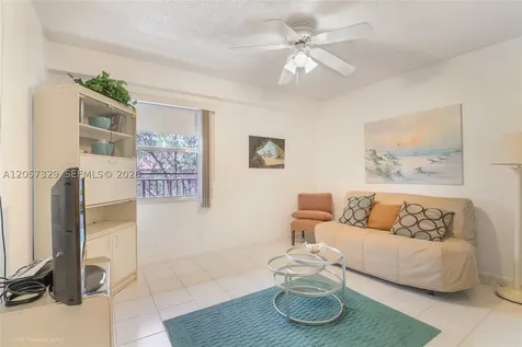 1251 SW 125th Avenue Pembroke Pines FL 33027
