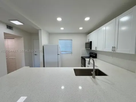 7730 Camino Real Miami FL 33143
