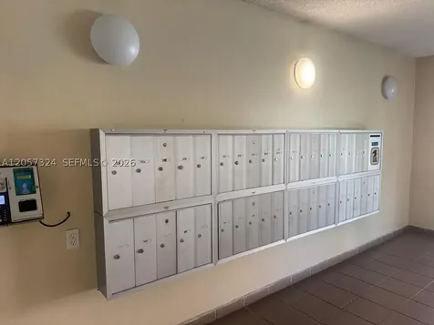 4725 NW 7th Street Miami FL 33126