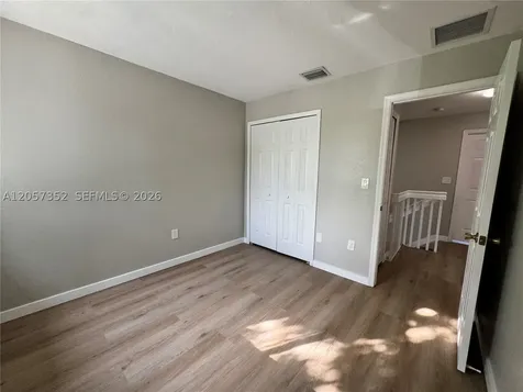 1592 SE 27th Court Homestead FL 33035