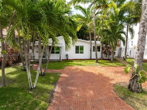1104 NE 85th Street Miami FL 33138