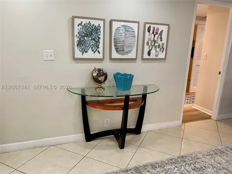 141 Crandon Bl Key Biscayne FL 33149