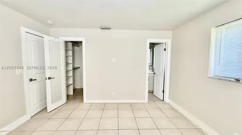 320 Holloway Drive Plantation FL 33317