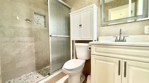 320 Holloway Drive Plantation FL 33317