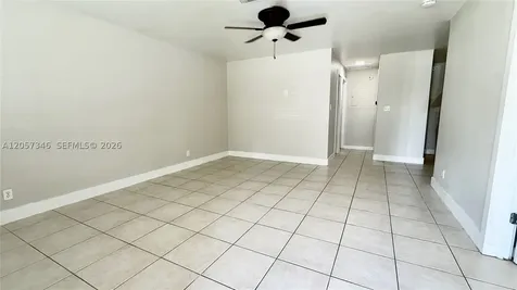 320 Holloway Drive Plantation FL 33317