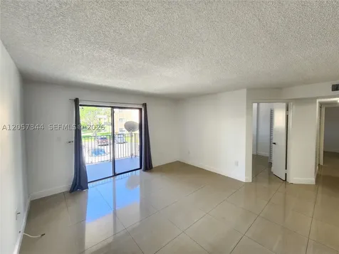 9491 S Palm Circle S Pembroke Pines FL 33025