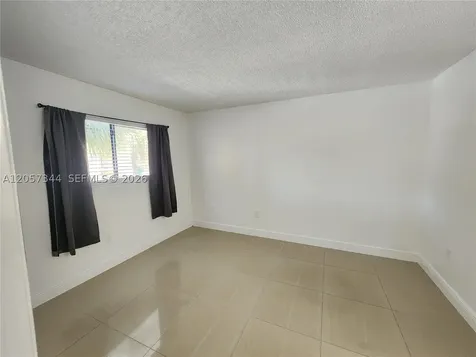 9491 S Palm Circle S Pembroke Pines FL 33025