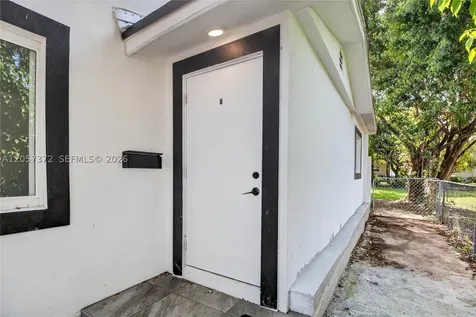 428 NW 97th Street Miami FL 33150