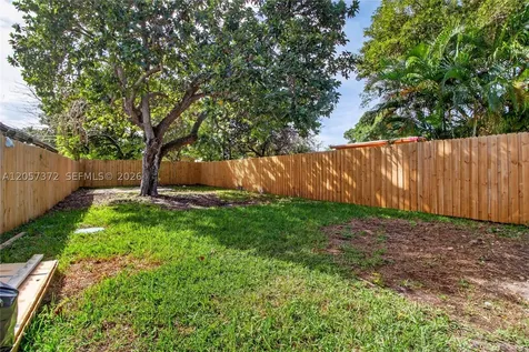 428 NW 97th Street Miami FL 33150