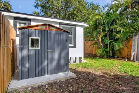 428 NW 97th Street Miami FL 33150