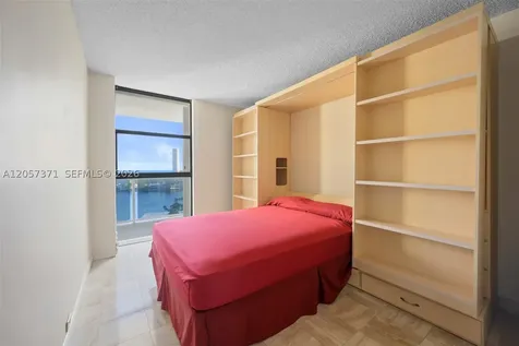 20505 E Country Club Drive Aventura FL 33180
