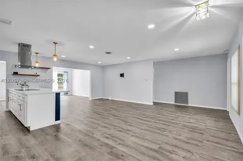851 SW 49th Terrace Margate FL 33068