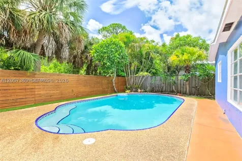 851 SW 49th Terrace Margate FL 33068