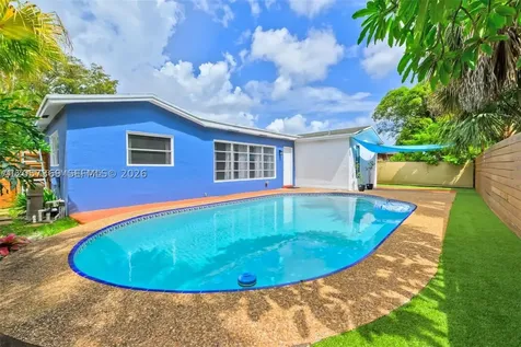 851 SW 49th Terrace Margate FL 33068