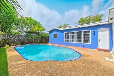 851 SW 49th Terrace Margate FL 33068