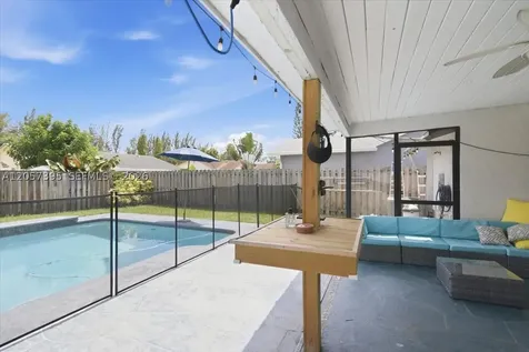 10960 NW 21st Street Sunrise FL 33322