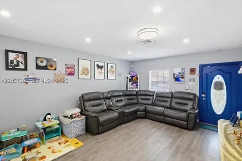 10960 NW 21st Street Sunrise FL 33322